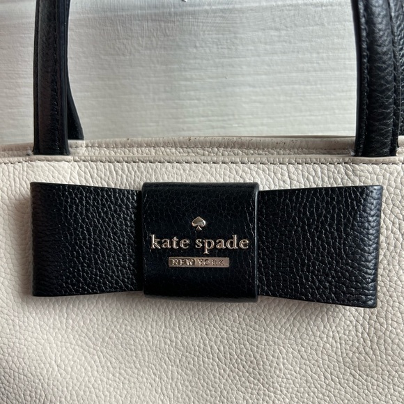 GUC Kate Spade Shoulder Bag - Picture 2 of 11